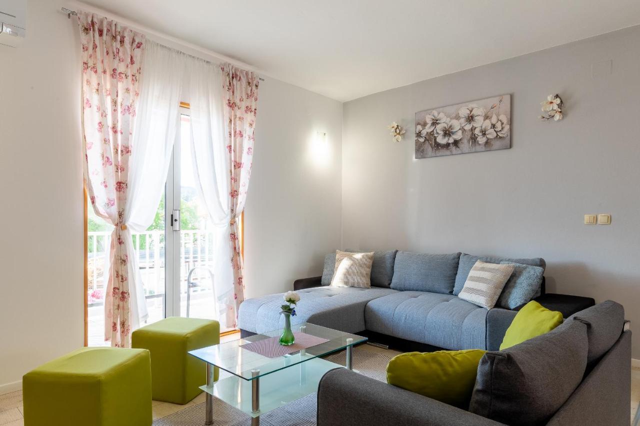 Michael'S House Apartment Вела Лука Екстериор снимка